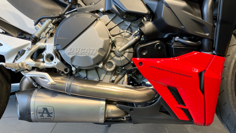 Ducati Streetfighter V2 (22MY)